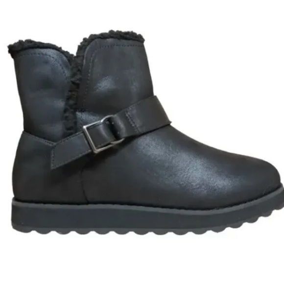 Skechers Shoes - Skechers Keepsakes 2.0 Cabin Feels Womens Winter Snow Boots Black Vegan NEW